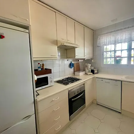 Holiday home Luxury Townhouse Sea Views 10 Min From Puerto Bans
