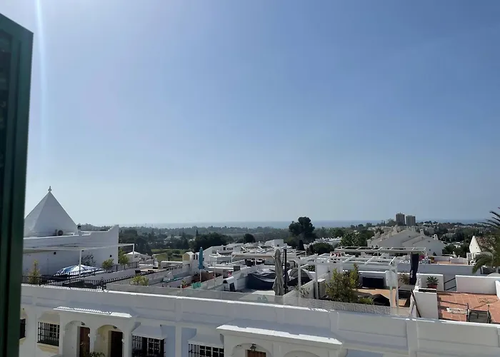 بيت للعطل Luxury Townhouse Sea Views 10 Min From Puerto Bans