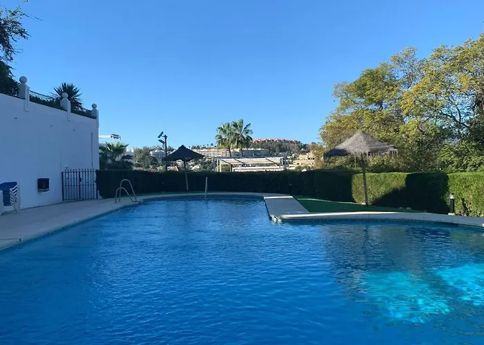 Luxury Townhouse Sea Views 10 Min From Puerto Bans Marbella