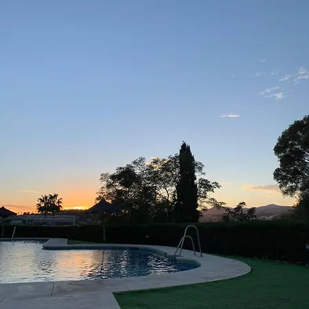 Luxury Townhouse Sea Views 10 Min From Puerto Bans